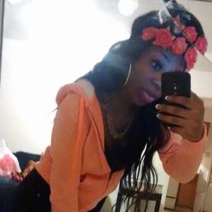 Meet your Posher, Cee cee