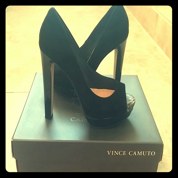 Vince Camuto Suede and Snake Pump