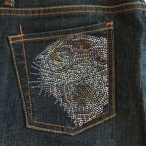 EUC Ed Hardy boot cut jeans with tiger sz 27
