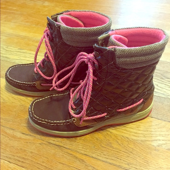 Hikerfish Quilted Pink laced Sperry's
