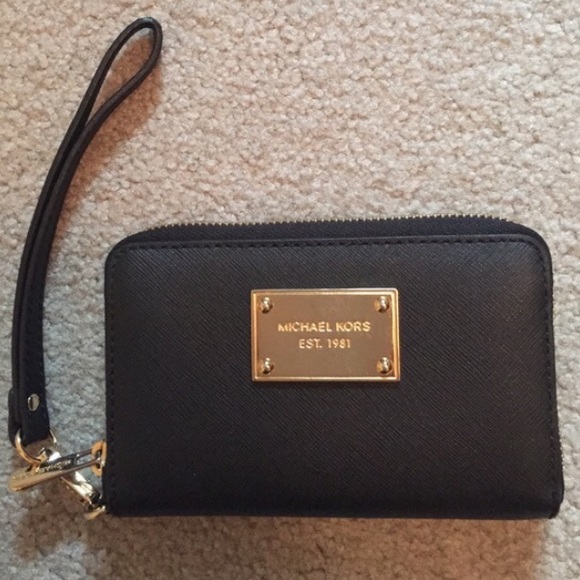 MK Wristlet