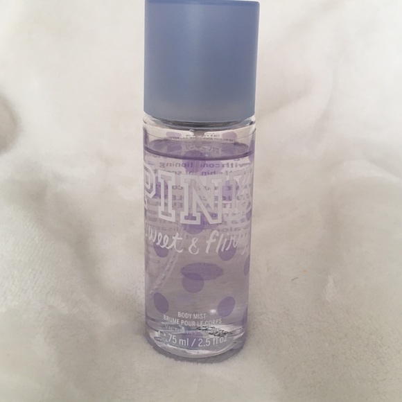 PINK "sweet & flirty" mini mist