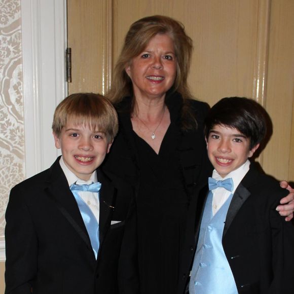 Meet your Posher, Beth - Picture 1 of 1