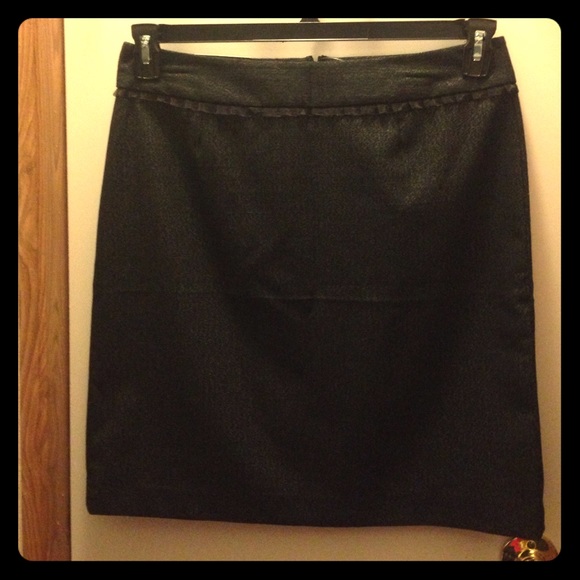 NWT Banana Republic black skirt sz 12