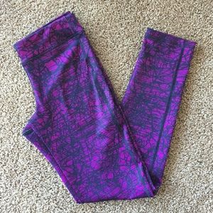 Old navy compression crops. Workout pants