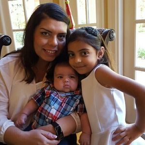 Meet your Posher, Fatima