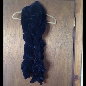 Faux fur scarf