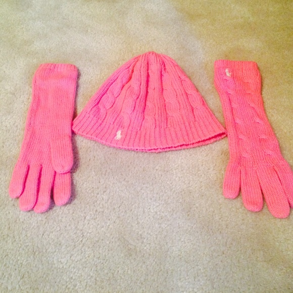 Check out my closet💐 - Picture 4 of 4