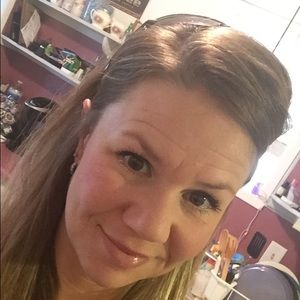 Meet your Posher, Shelley