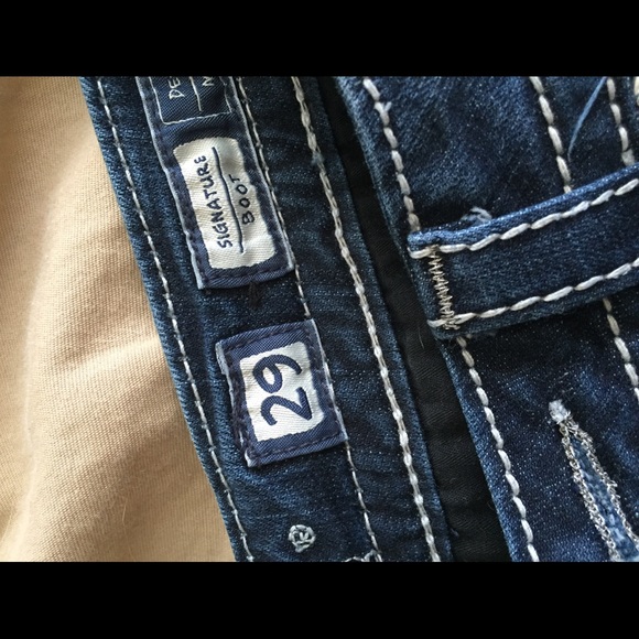 SOLD - Picture 3 of 3