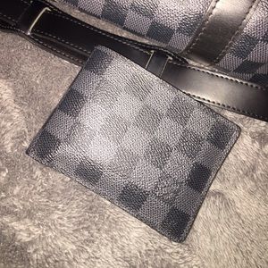 Auth. LV Damier Cobalt Canvas Multiple Wallet