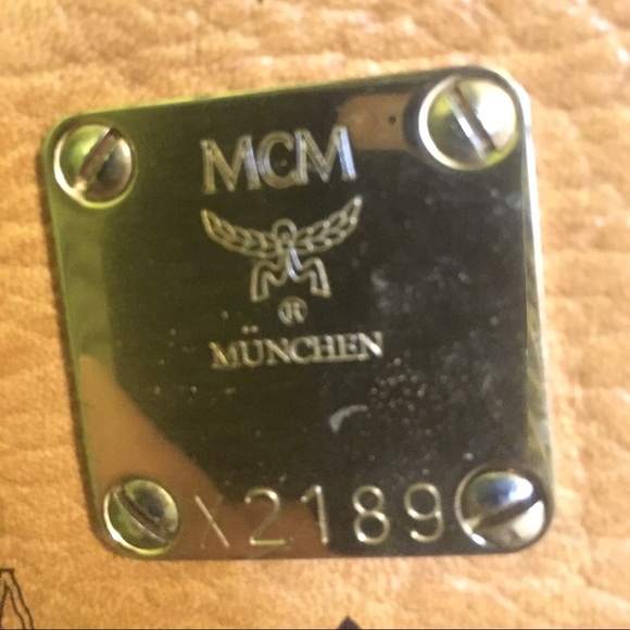 MCM handbag - Picture 3 of 4