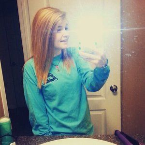 Meet your Posher, Whitney