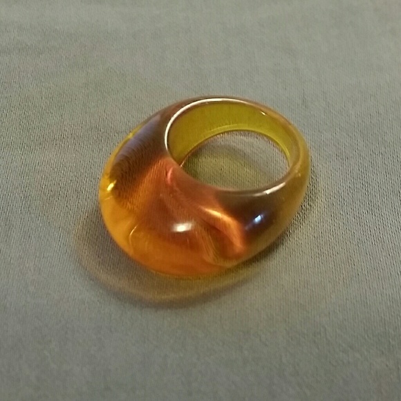 Vintage acrylic rings. So fun! Priced PER ring. - Picture 4 of 4