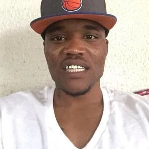 Meet your Posher, Fatima