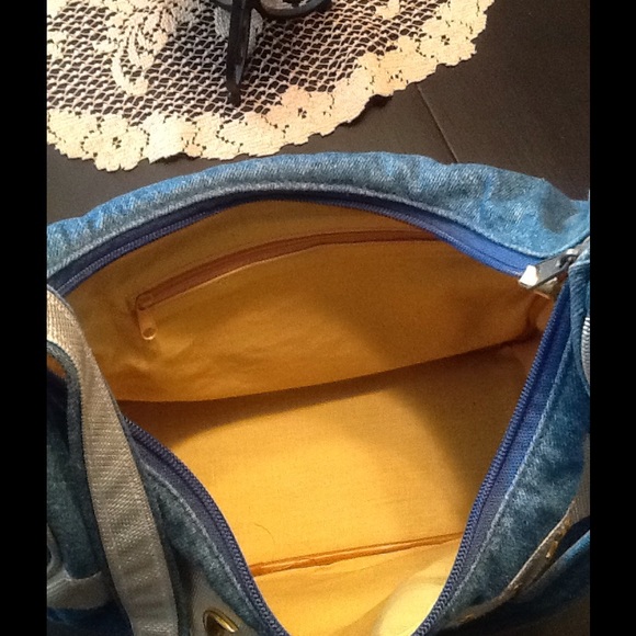 Jean Handbag - Picture 3 of 4