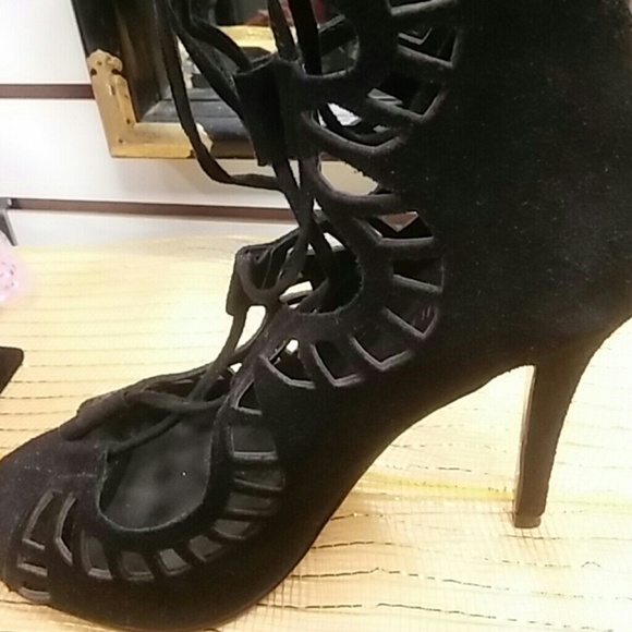 Obsession Rules Sexy Suede Opened Toe Booty(Sold) - Picture 2 of 4