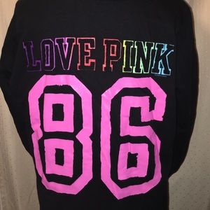 🎉 PINK Hoodie / Medium 🎉