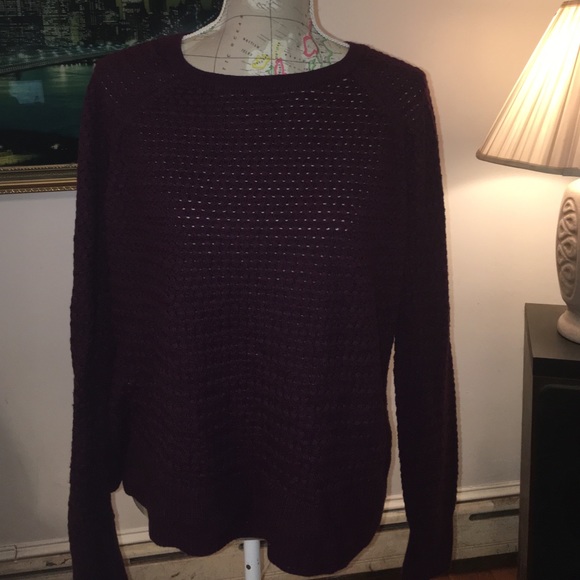 American Eagle zipper back sweater