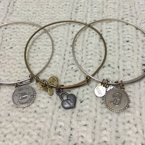 Alex and Ani Bundle! 15$