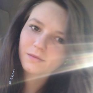 Meet your Posher, Lacy