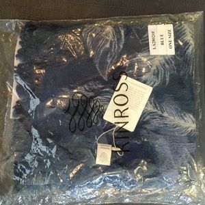 Kinross Cashmere 100% wool scarf