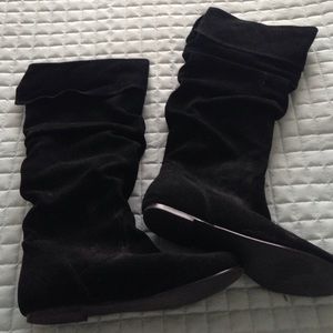 Steve Madden Bonanza Black Boots