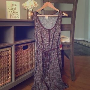 Adorable floral Dress NWT