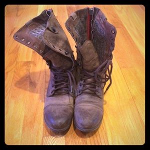 Steve Madden brown combat boots