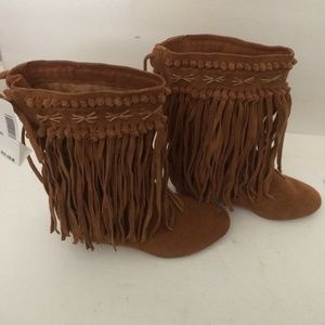 Carlos Falchi Fringe Boots Size 5!