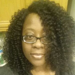 Meet your Posher, Nina