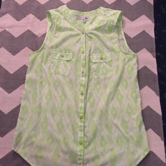 American Eagle tank top.