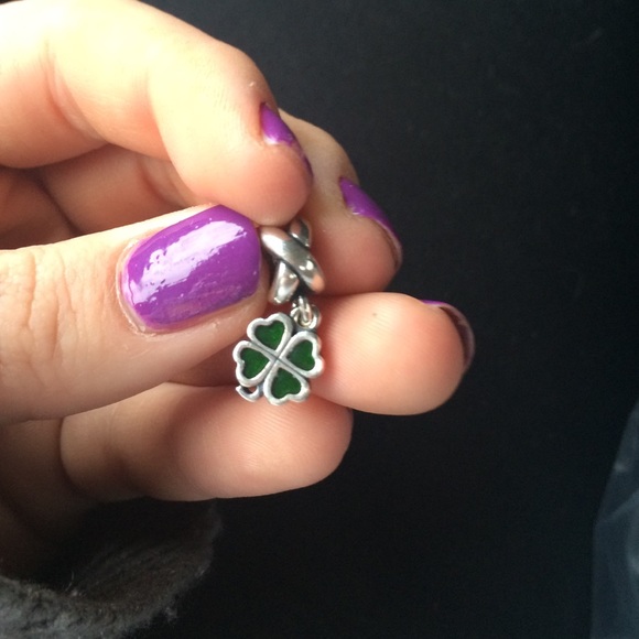 Shamrock Pandora charm
