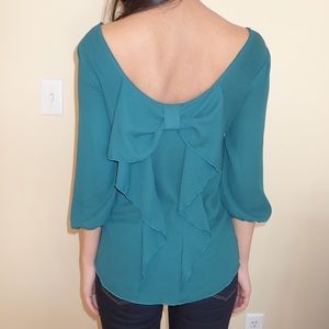 MoaMoa bow back teal shirt.