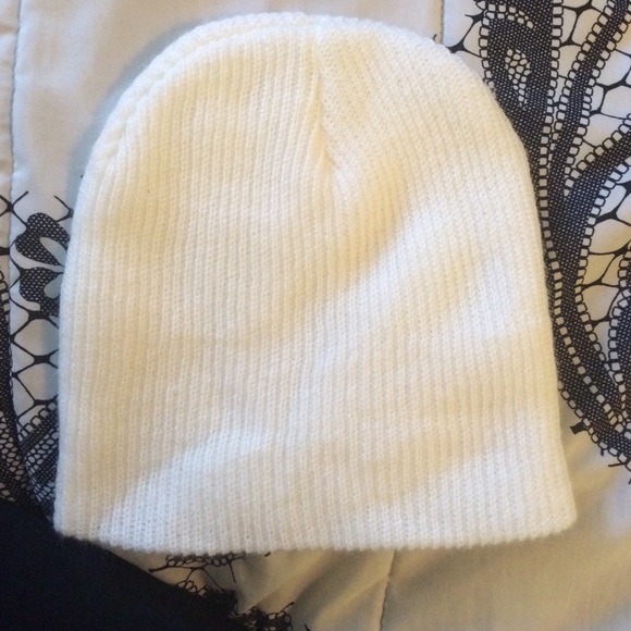 White Beanie/ Winter Hat