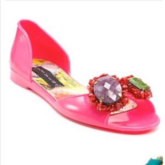Steve Madden gemstone jelly sandals