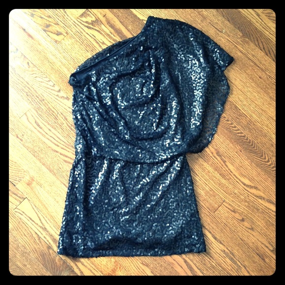 Black sequined Jessica Simpson dress