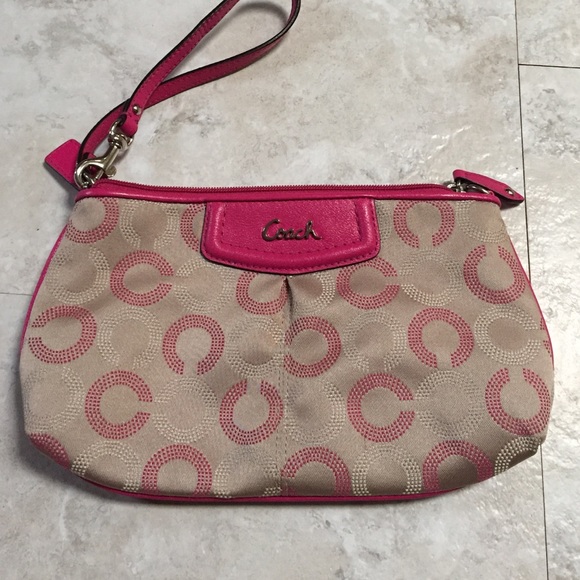 Authentic COACH Wristlet