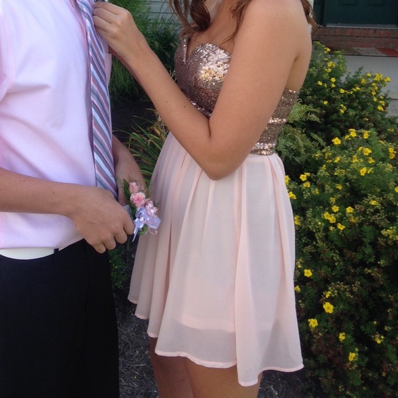 Homecoming Dress - Picture 2 of 2