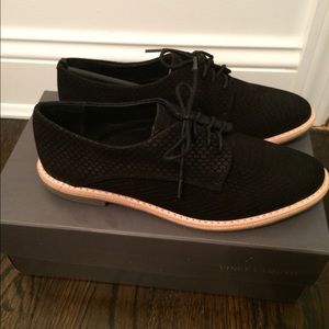 Vince Camuto Nilee Oxford shoe