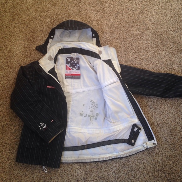 Foursquare women's snowboarding jacket, medium