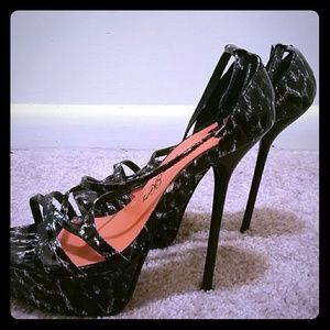 Penny loves Kenny 5.2 inch heels