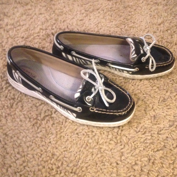 Sperry Boat Shoes (black w/ zebra print)