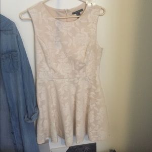 Forever 21 Lace Floral in Rose White Dress