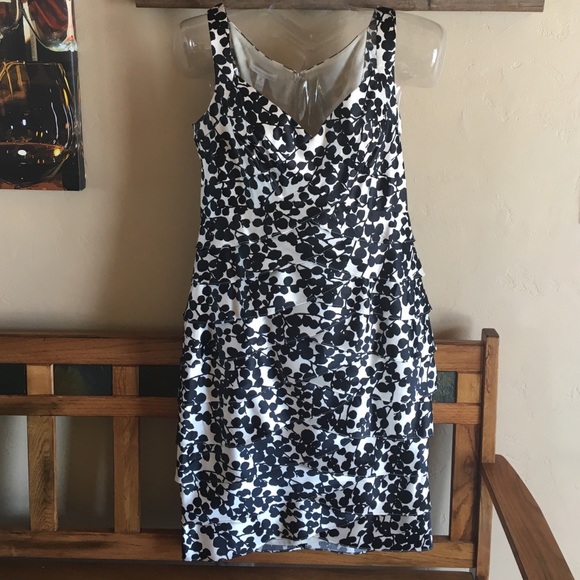 💛 London Times cocktail dress