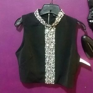 Black crop top