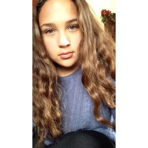 Meet your Posher, Rebecca