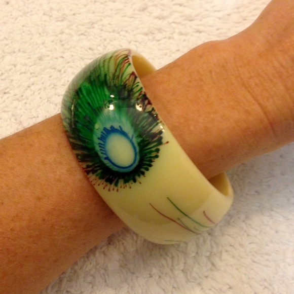 Big Bangle Bracelet - Picture 3 of 3