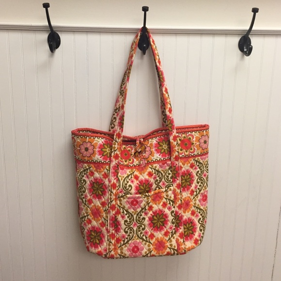 Vera Bradley Vera Tote