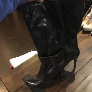 Platform boots